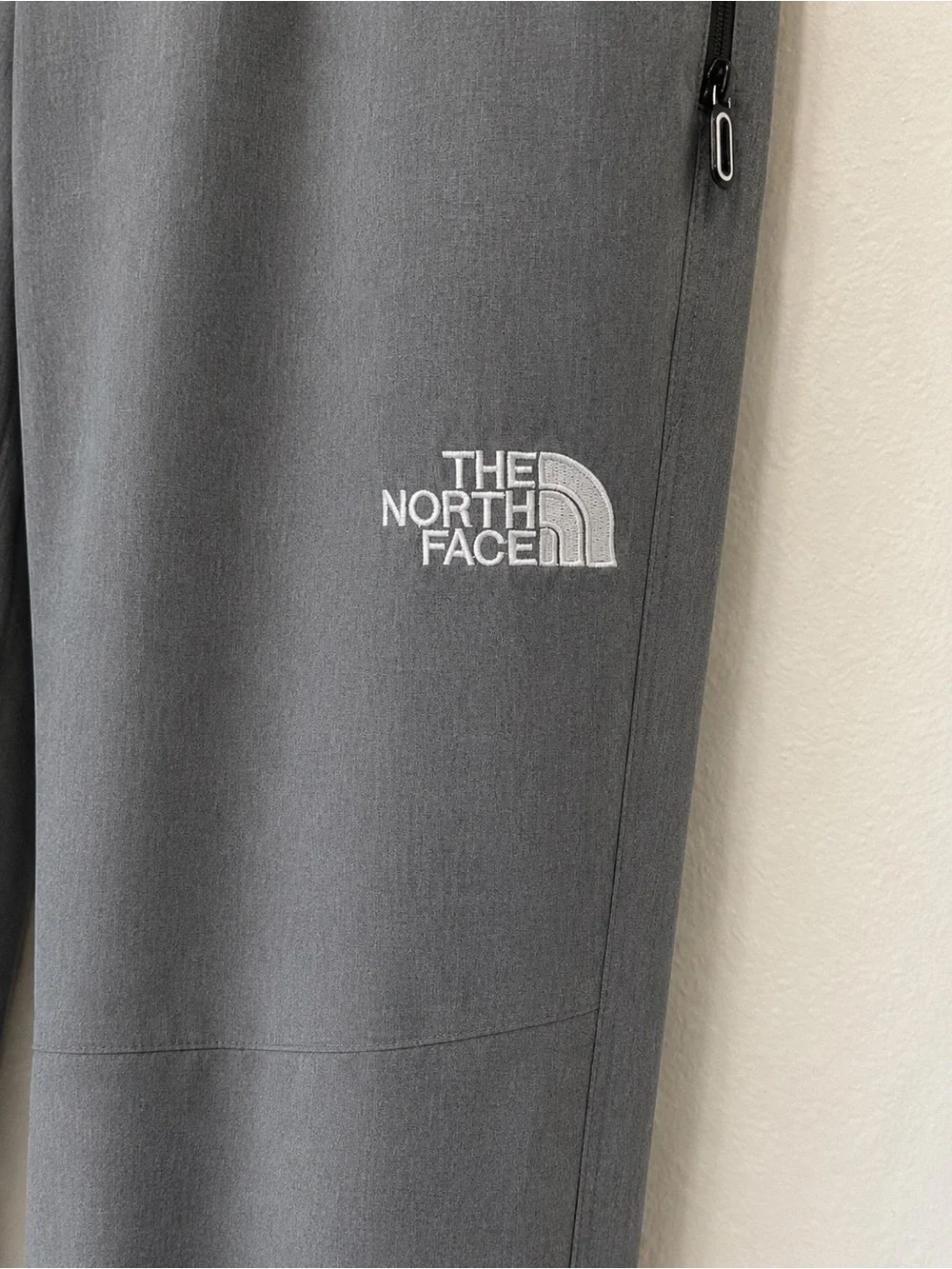 The North Face Men's Verb Light Gray Hiking Pants Technical Outdoor SZ Lg